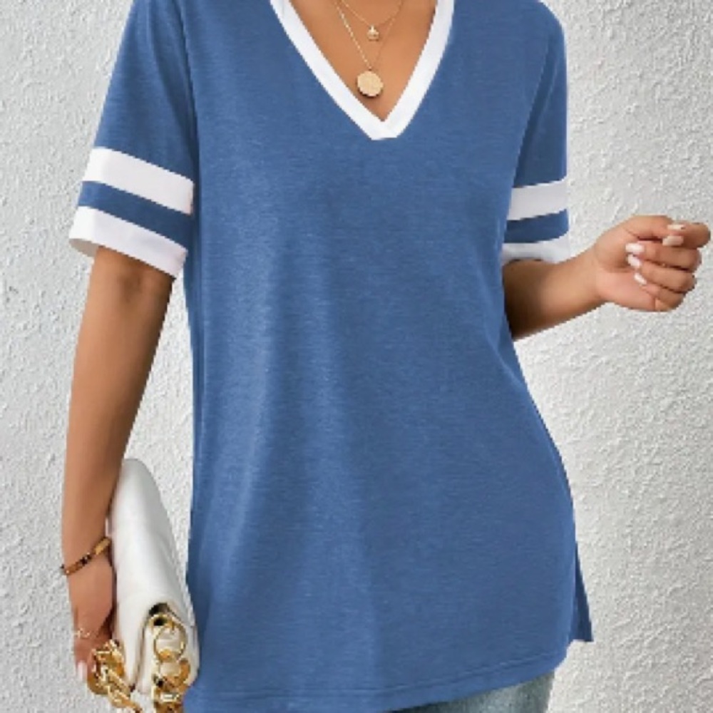 NWOT Women’s V-neck T-Shirt